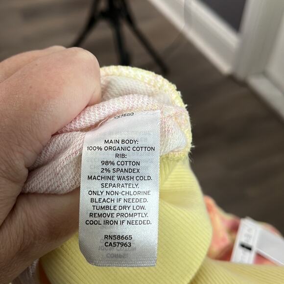 BP Pastel Pink and Yellow Printed Crewneck Sweatshirt Size Small - Picture 6 of 7